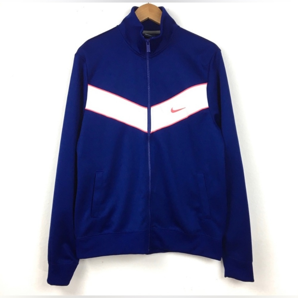 Nike Track Jacket💙